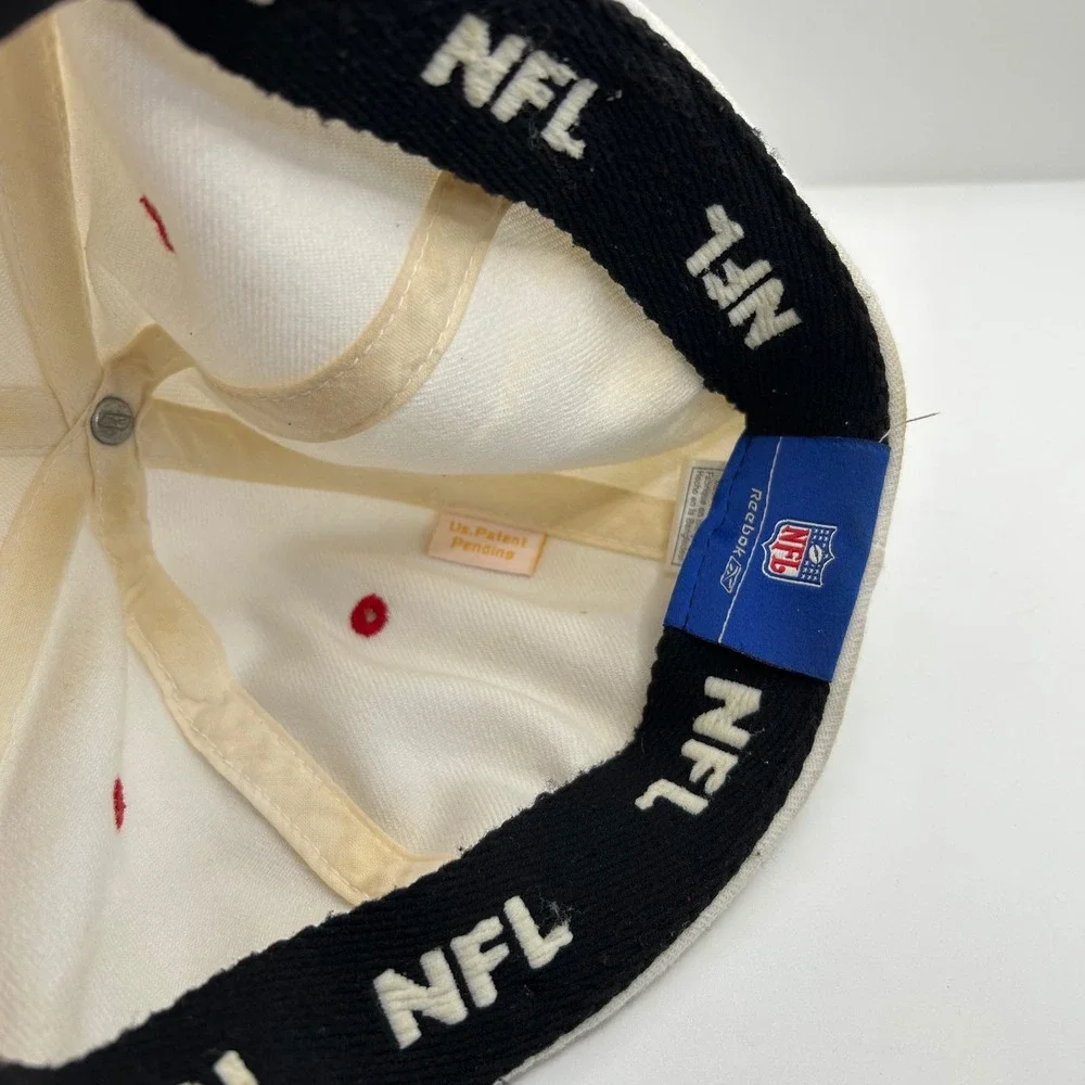 Reebok Tampa Bay Buccaneers NFL Hat Red White Stretch Fit Embroidered Cap